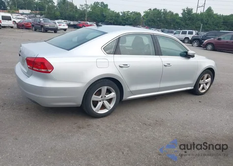 2013 Volkswagen Passat 2.5L Se from USA, damaged, VIN 1VWBP7A31DC030034